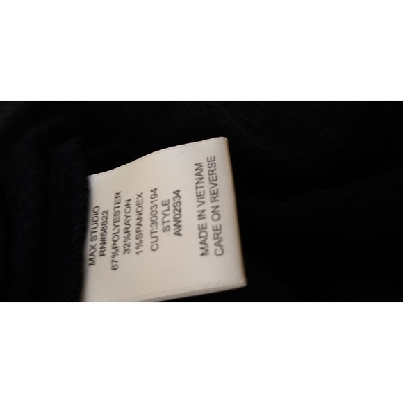 Max Studio Black Tie Waist Tee - Picture 4 of 8